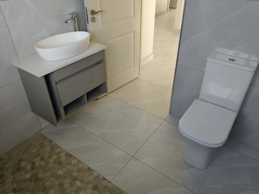 4 Bedroom Property for Sale in Fountains Estate Eastern Cape